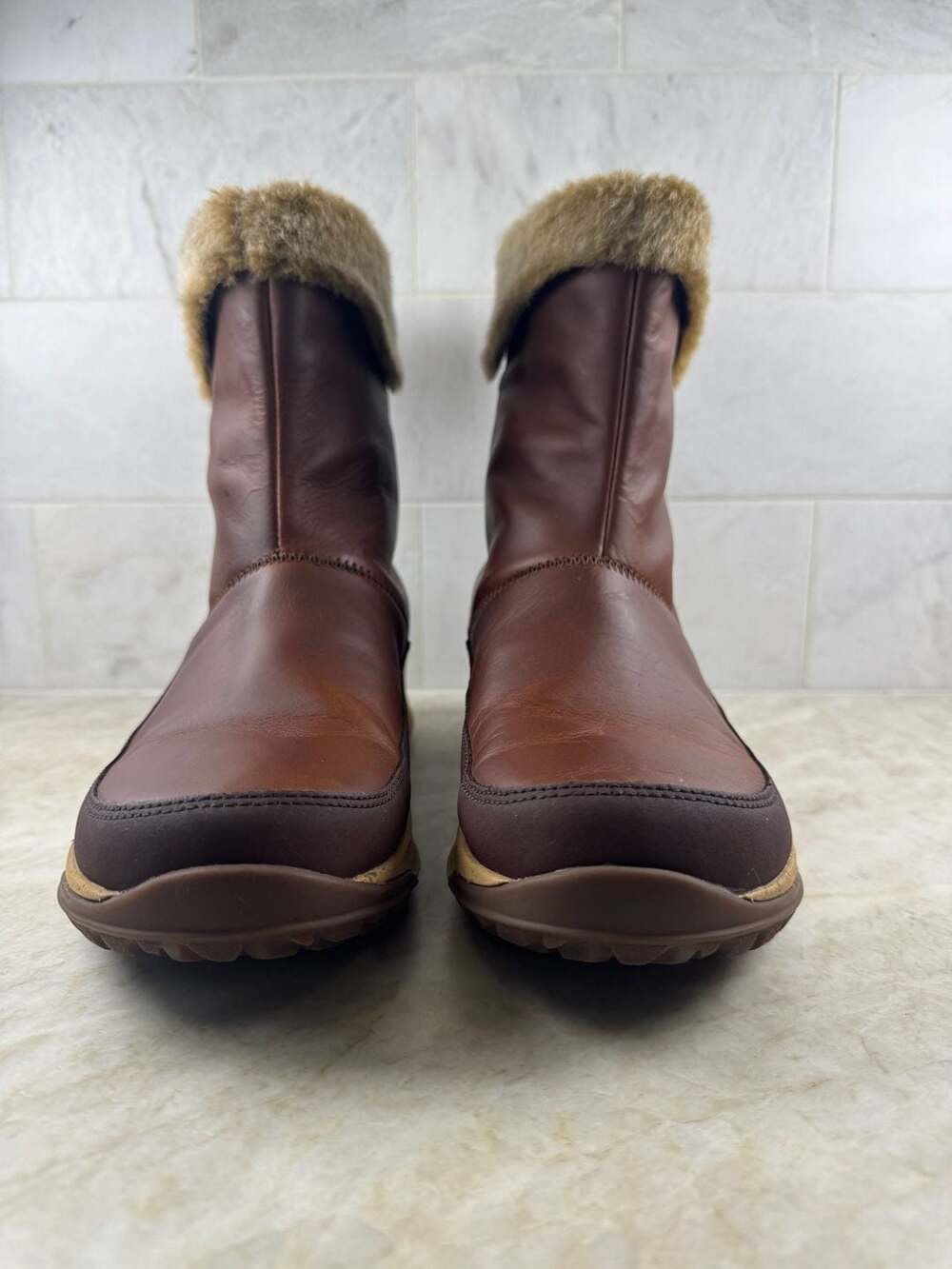 Chaco Borealis Mid Waterproof Leather Winter Boots Brown Faux Fur Womens 9 - Picture 5 of 16